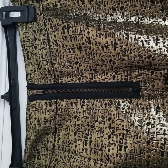NWT Alyx Gold Mini Skirt - Picture 7 of 12